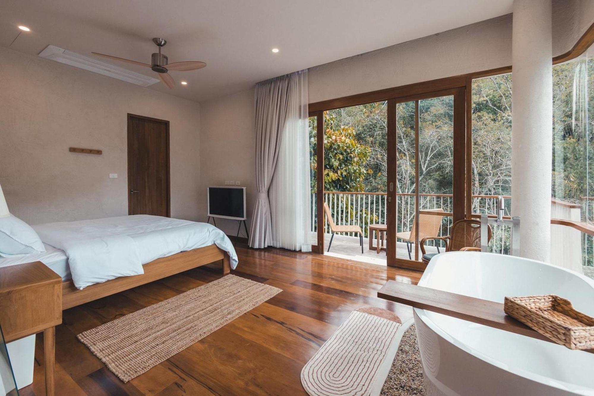 Taryn Tara Cafe And Stay Chiang Mai Ngoại thất bức ảnh