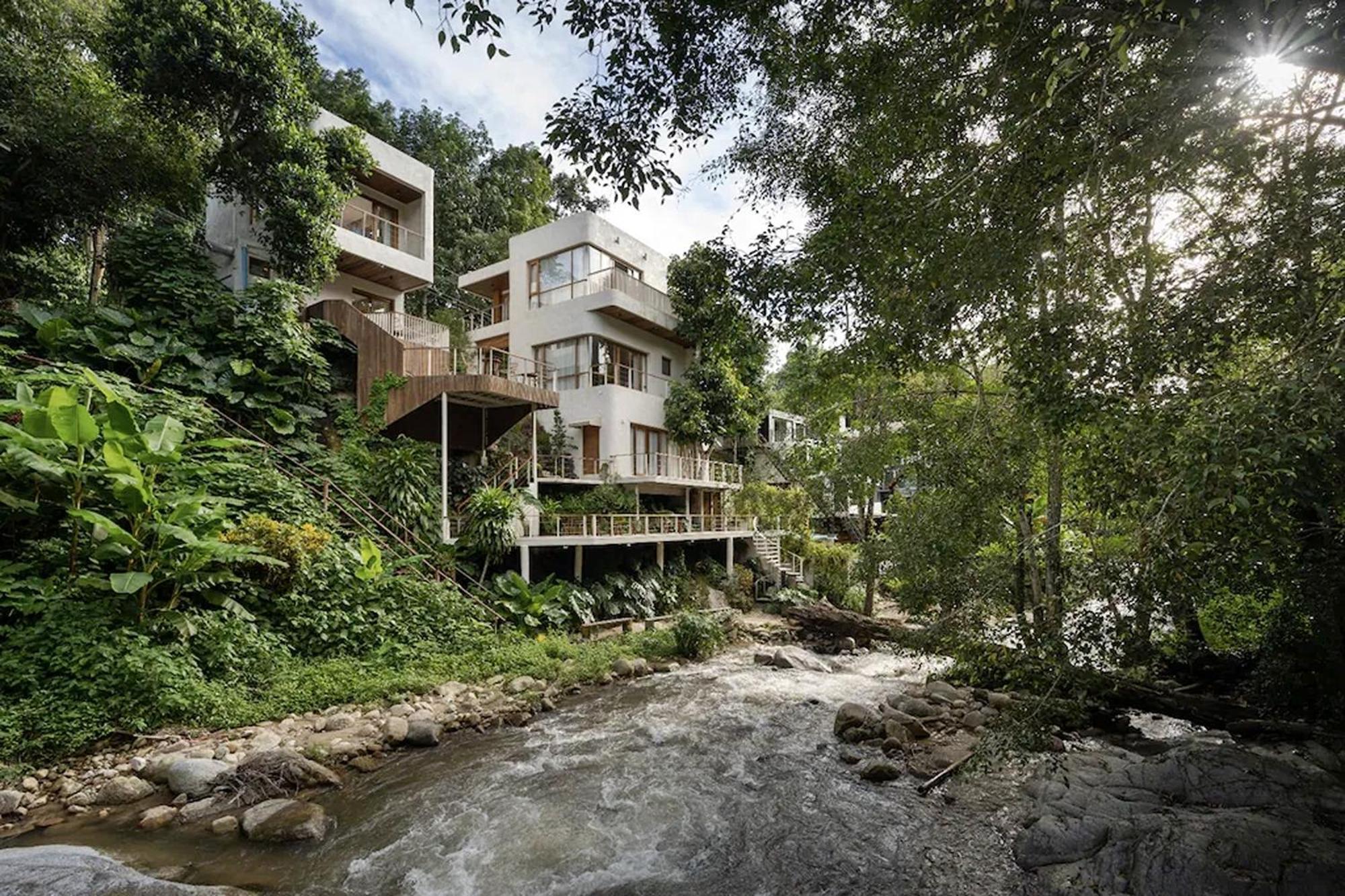 Taryn Tara Cafe And Stay Chiang Mai Ngoại thất bức ảnh